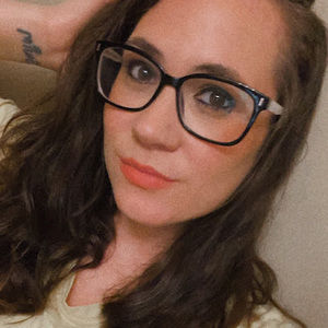 Meet your Posher, Carla